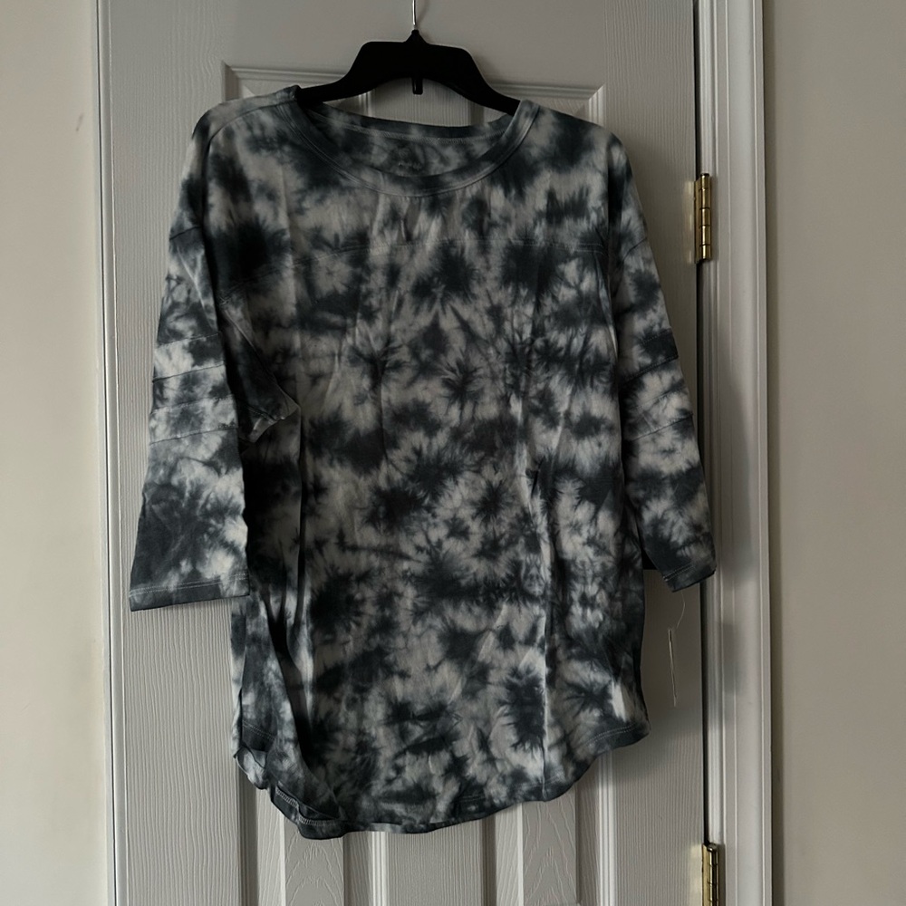 NWT SO The Lounge Life Tee Juniors LARGE
